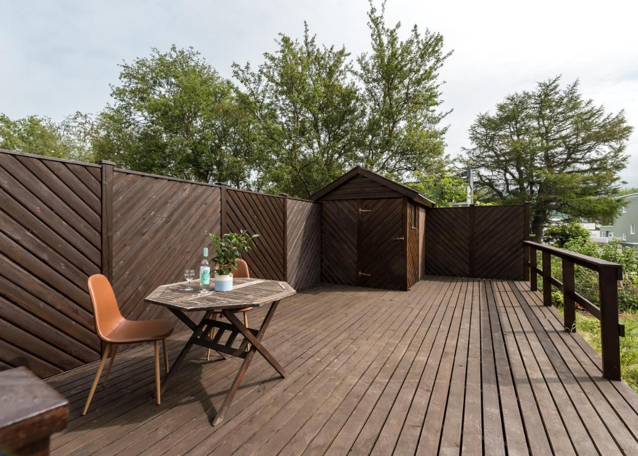 Guesthouse Акурейри Экстерьер фото
